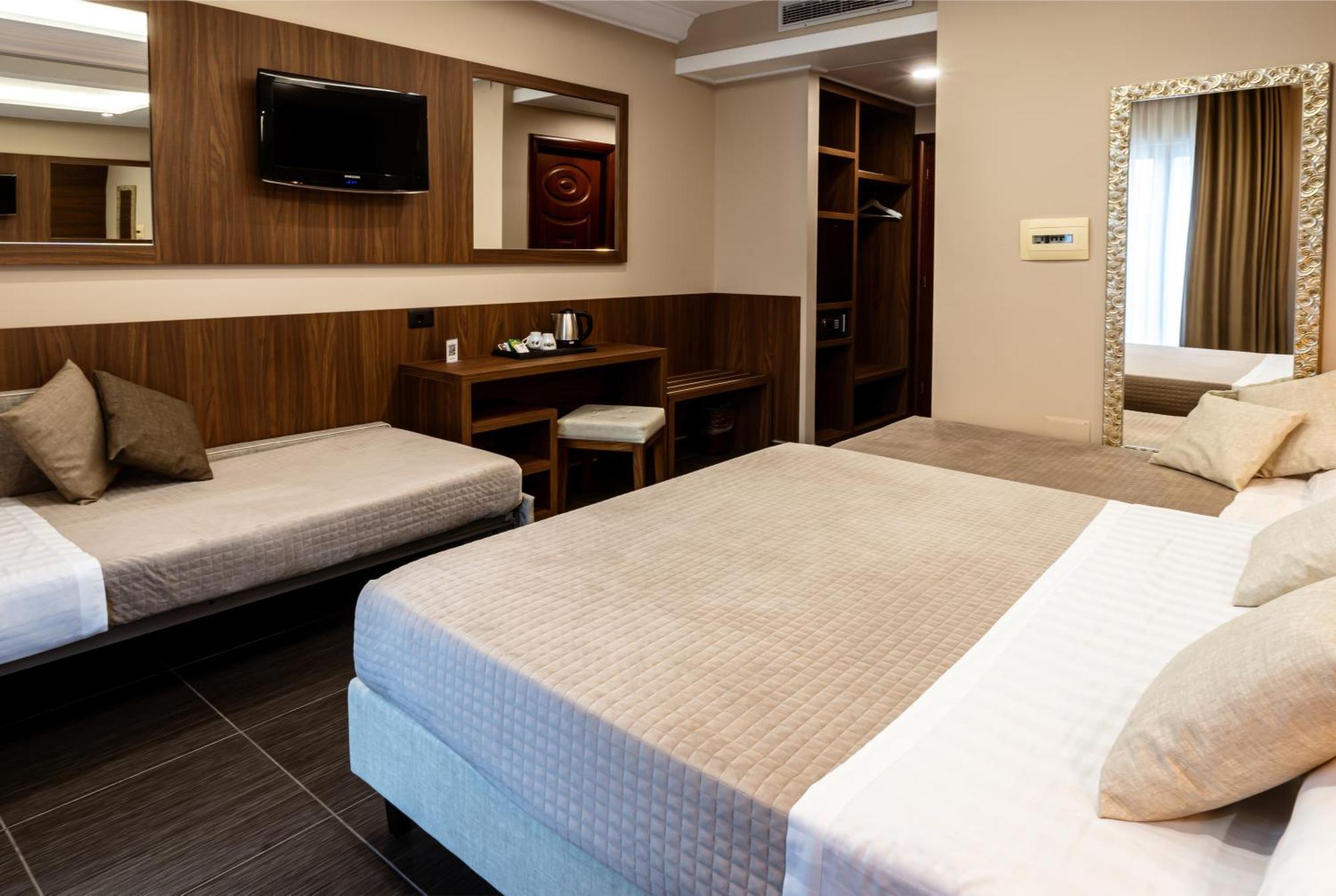 Hotel Bellavista Varcaturo